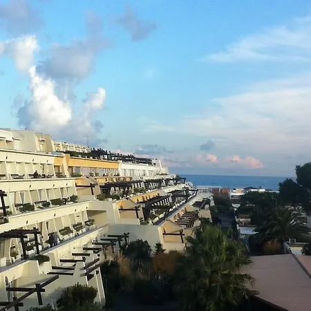 דירה Au Coeur Du Village Naturiste *