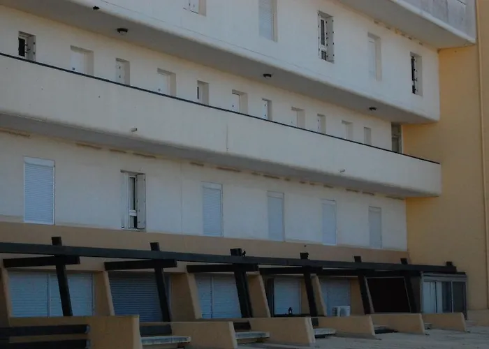 Au Coeur Du Village Naturiste Apartman *