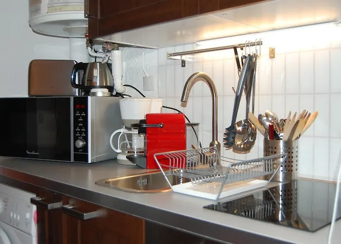 Au Coeur Du Village Naturiste * Agde